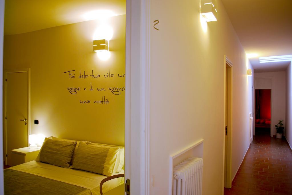 Bed And Breakfast Charming House Barletta Pokój zdjęcie