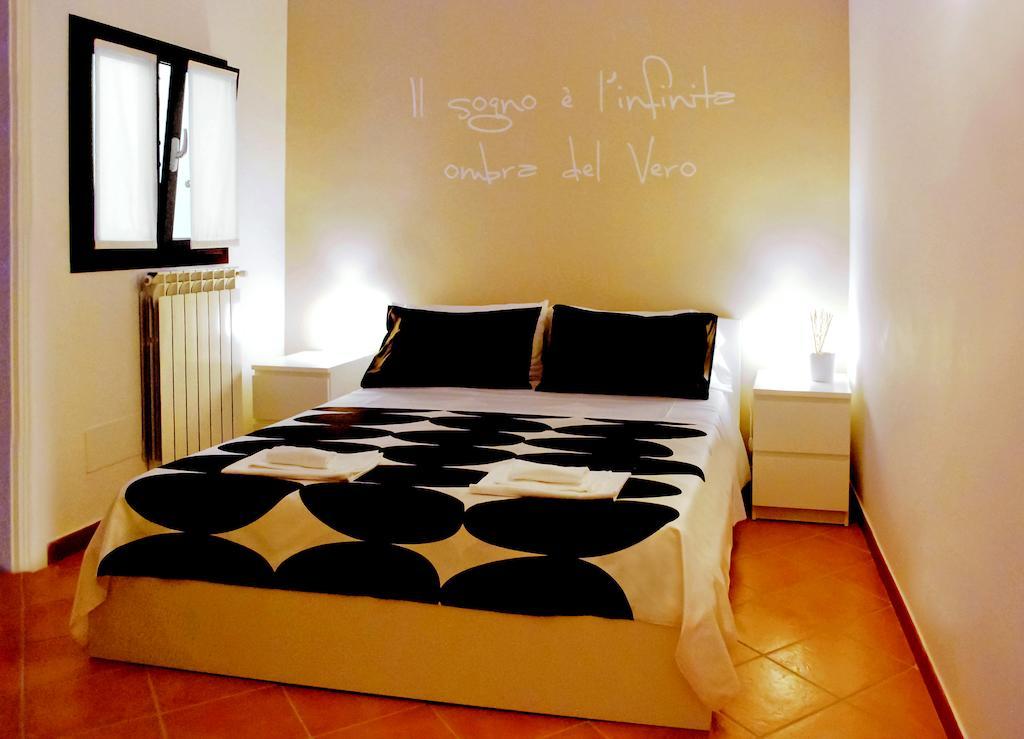 Bed And Breakfast Charming House Barletta Pokój zdjęcie